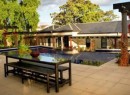 Decoração de Jardim com Piscinas